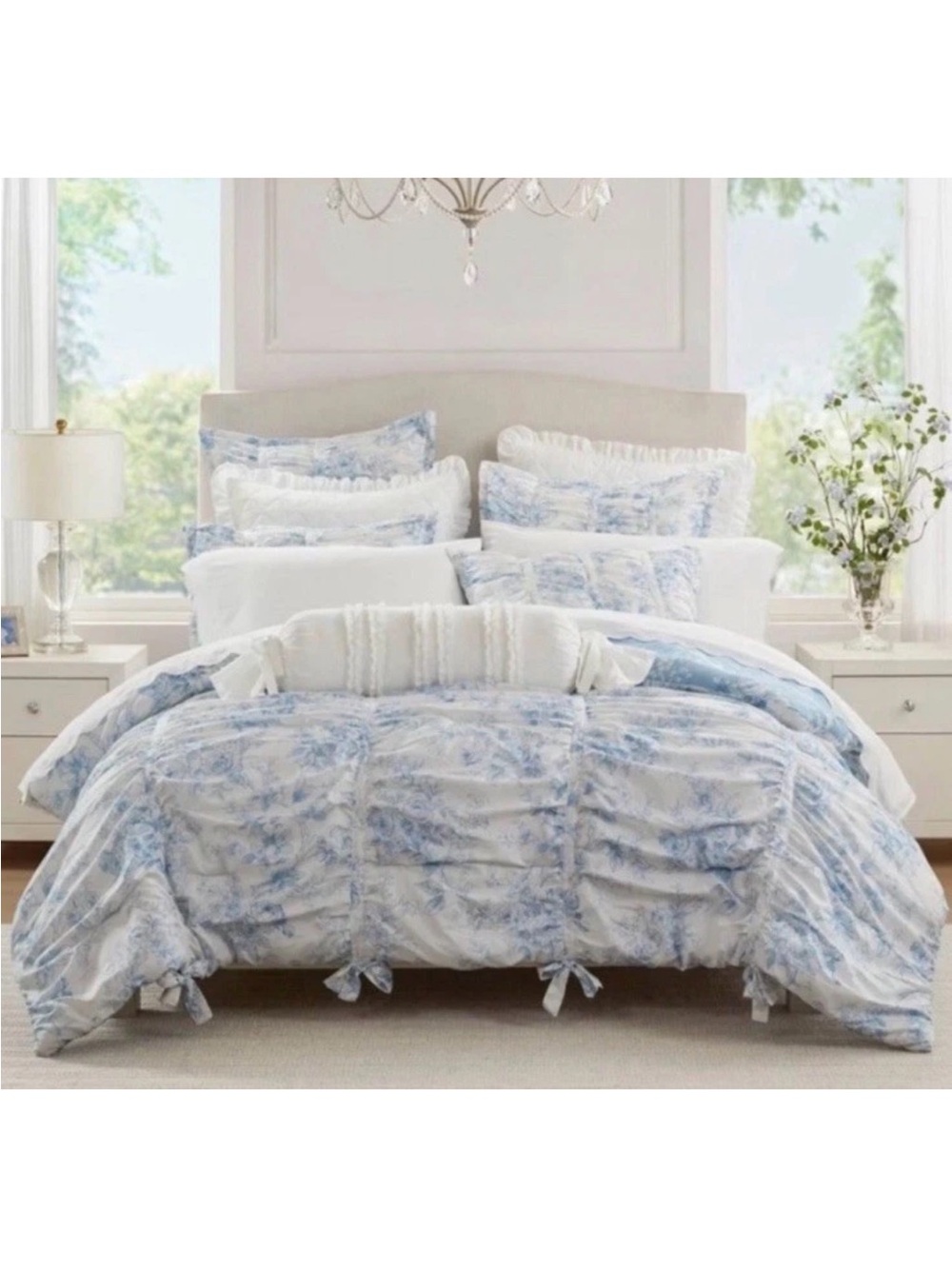 Armoire Collection Blue ~ Twin/Twin XL Toile Floral Comforter - Picture 6 of 10